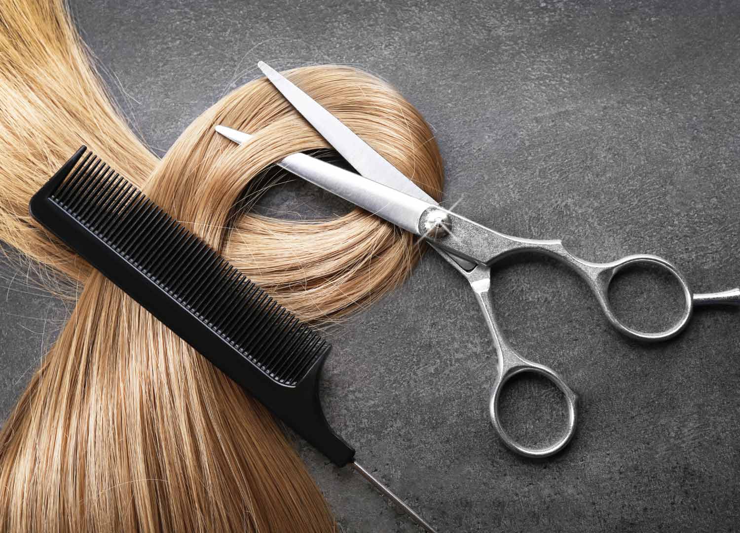 Read more about the article Boa ação no salão: doe seus cabelos!