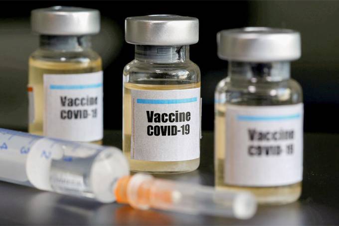 Read more about the article Teste de vacina de covid-19 funciona e Pfizer pode produzir 1 bi de doses