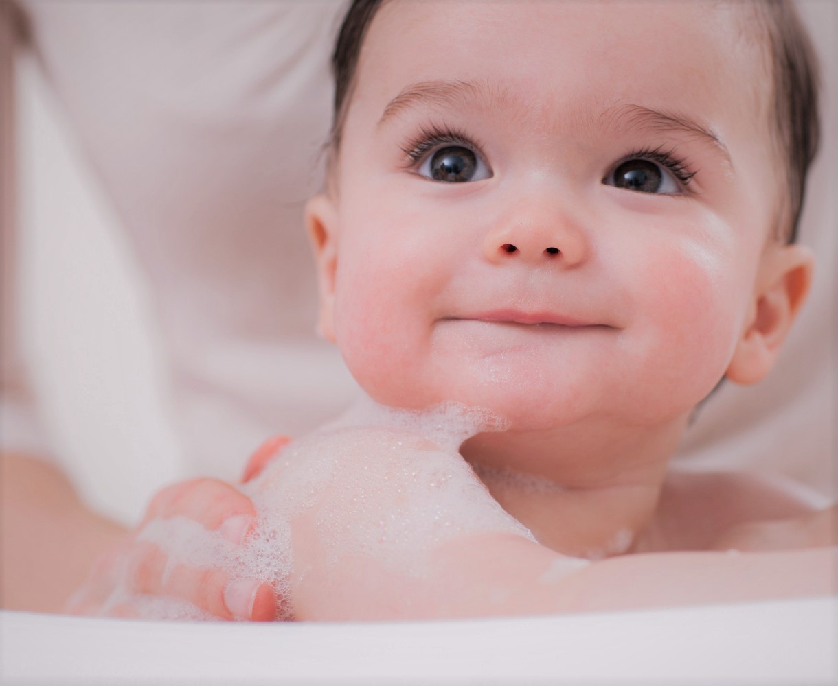 Read more about the article Como tornar mais agradável o banho do seu filho